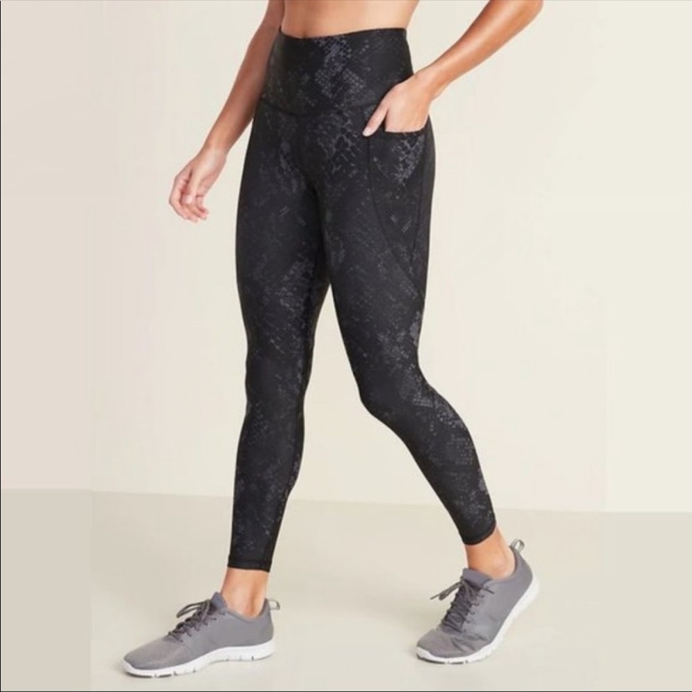 🗽Old Navy Active Street Legging 7/8 High Rise Small